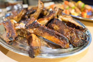 Grilled ribs already cut in pieces
