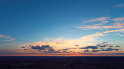 sonnaufgang, wolken, 3 farbig, rot, gelb, blau, natur, luftaufnahme, 