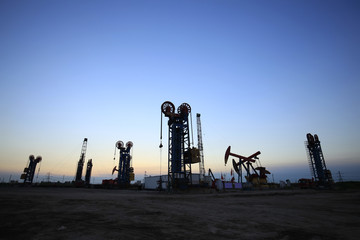 oil drilling rig