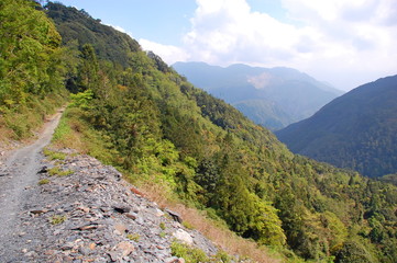 Fototapeta na wymiar Hiking trails in the mountains in Spring in Hsinchu, Taiwan