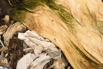 Old garbage Household It is a large quantity of waste. And it's tricky to handle and eliminate.