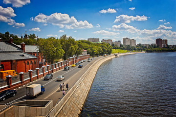 Fototapeta na wymiar Quays of the Russian capital.