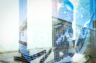 Obraz premium Double exposure of businessman working with new modern computer show social network structure as concept