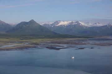 The flight from kodiak to katmai national park and hello bay provides a nice experience