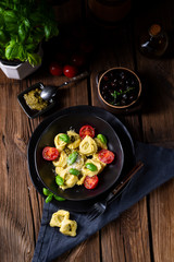 rustic spinach tortellini with cheese and cocktail cocktail tomatoes