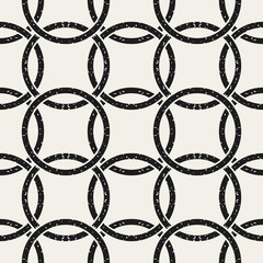 Seamless pattern with a pattern of connected rings. Continuous chain of shapes.