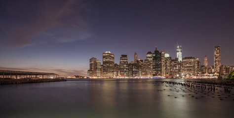 Obraz na płótnie Canvas beautiful Manhattan skyline at night