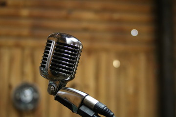Microfone retrô