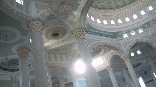 Hazrat Sultan Mosque - mosque interior 4K