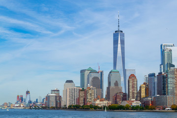 Fototapeta na wymiar NYC financial district from a ferry