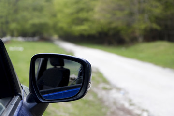 rear view mirror car reflection