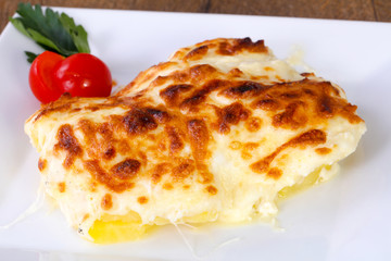 Potato graten with cheese