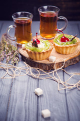 fruit cakes with tea