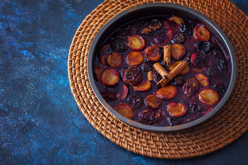 oven-baked plums