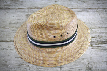 chapeau