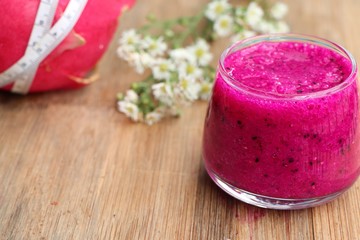 dragon fruit juice smoothies
