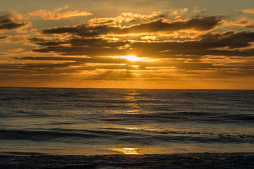 Obraz premium Cloudy sunrise