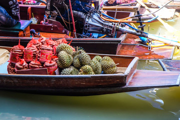 Food and drink sell at Damnoen Saduak floating market in Ratchaburi near Bangkok