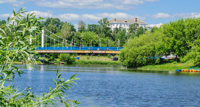 Pedestrian bridge across the Kotorosl river in Yaroslavl
