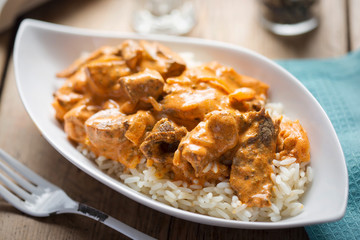 Beef stroganoff with rice 