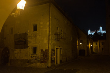 Altstadt von Bratislava bei Nacht