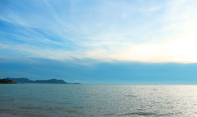 Obraz premium Sea and blue sky background.