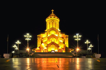 Fototapeta na wymiar Holy Trinity Cathedral (Sameba) of Tbilisi at night, Georgia