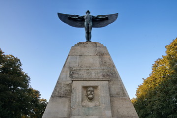 Lilienthal-Denkmal in Berlin-Steglitz © Stephan Laude