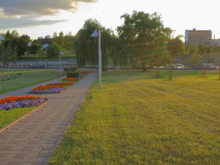 Naklejka premium City landscape with walkways for walks