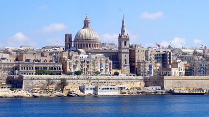 Fototapeta na wymiar Valletta from Sliema