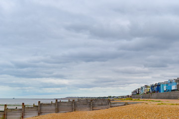 Head to Herne Bay central beach, Kent as the hot weather continues across the UK. Herne Bay, Kent, UK