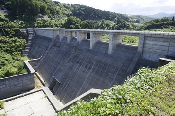 辰巳ダム
