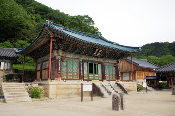 Shinheungsa Buddhist Temple