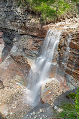 Fototapeta na wymiar Wasserfall in der Bletterbachschlucht in der Nähe von Bozen, Südtirol