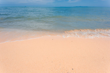Fototapeta na wymiar Beautiful sea beach background On a bright day