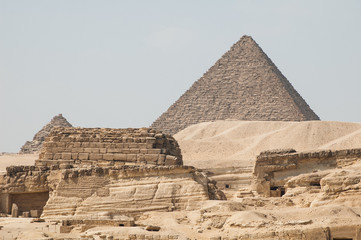 Fototapeta na wymiar pyramids of giza egypt