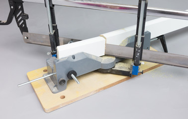 Handsaw and mitre box