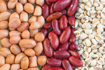Different kinds of bean seeds