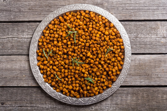 Roasted chickpeas with rosemary