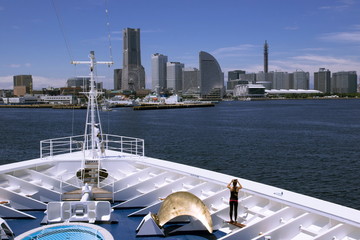 横浜港