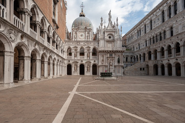 Fototapeta na wymiar Doges Palace, Venice Italy 2011