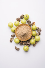 Amla powder with raw Avla, it's an Ayurvedic alternative medicine