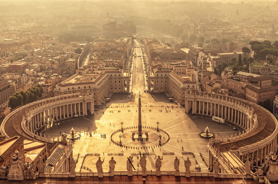Fototapeta Aerial view of St Peter's square in Vatican, Rome Italy