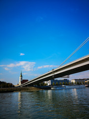 Fototapeta na wymiar Brücke in Bratislava