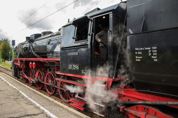Historische Dampf-Lokomotive