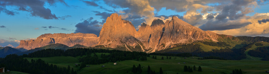 Italy Dolomites Alpe di Siusi Plattkofel Langkofel sunset panorama