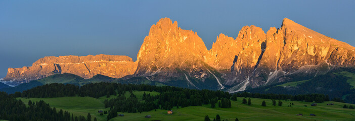 Italy Dolomites Alpe di Siusi Plattkofel Langkofel sunset panorama