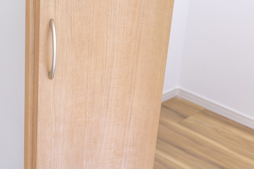 新築住宅のウォークインクローゼット 