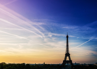 Fototapeta na wymiar beautiful Parisian sunshine streets view,france Europe