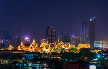 Fotobehang scenic of grand palace of bangkok in thailand night cityscape © bank215